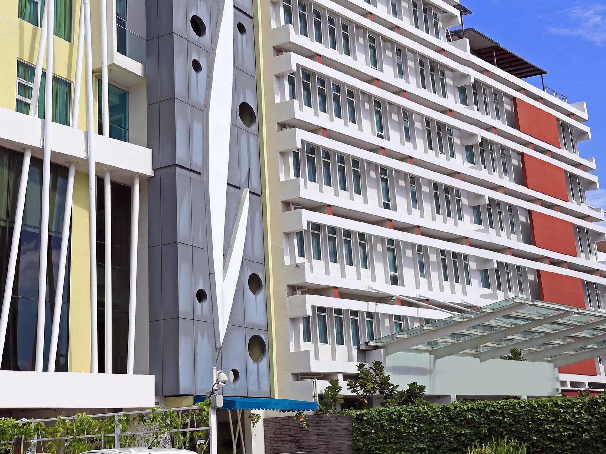 Yan Hotel George Town Exterior photo