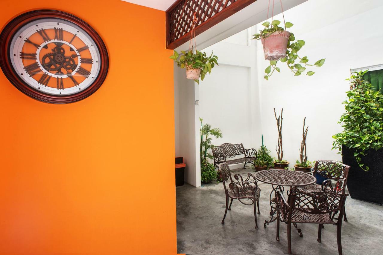 Yan Hotel George Town Exterior photo
